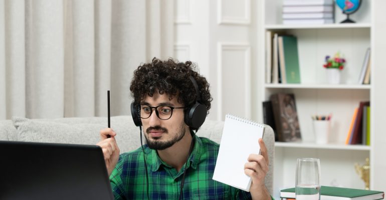 UG College in Kandivali West Mumbai India